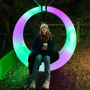 Meet your Posher, Julian